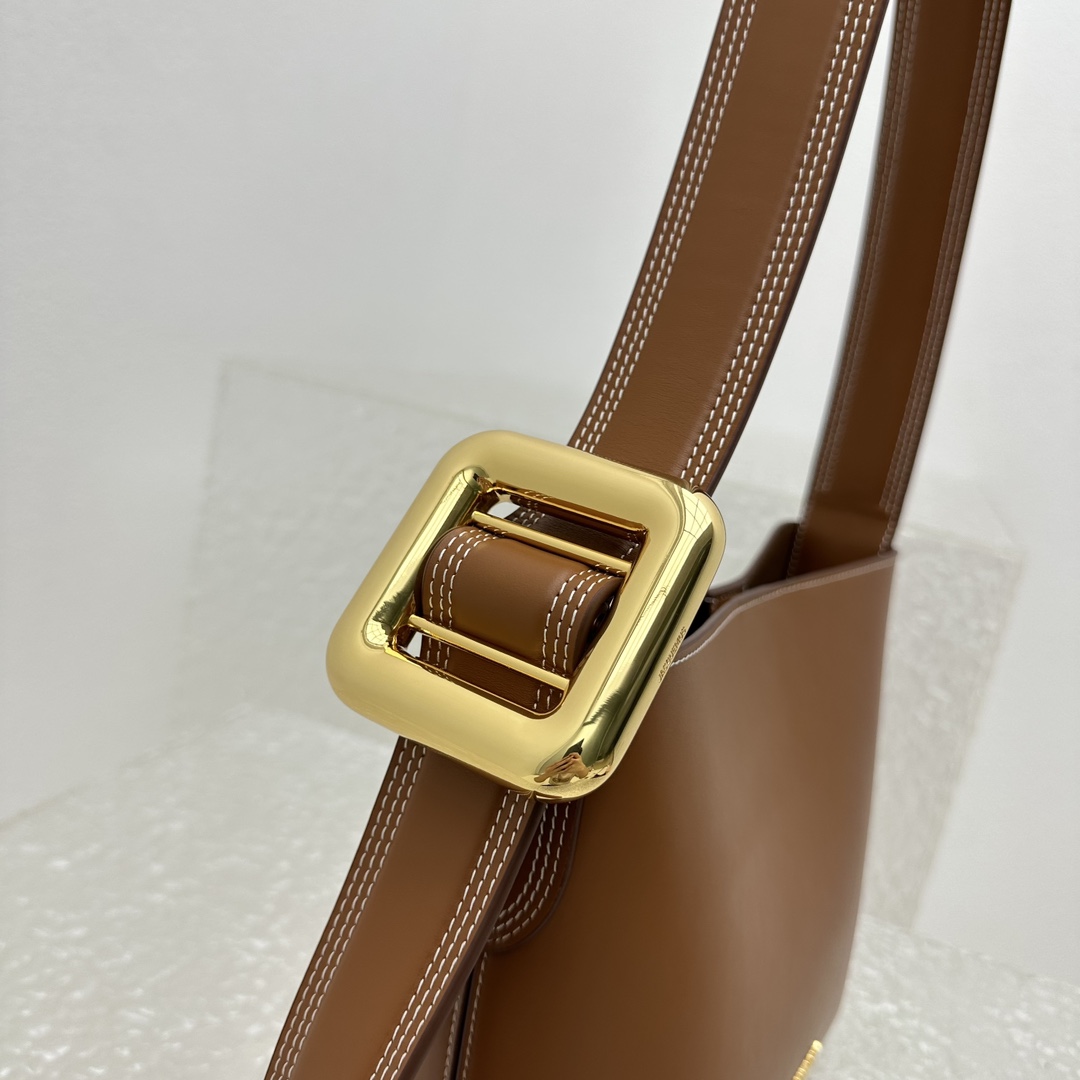 Ja*qvemvs bucket bag-20*22*10cm
