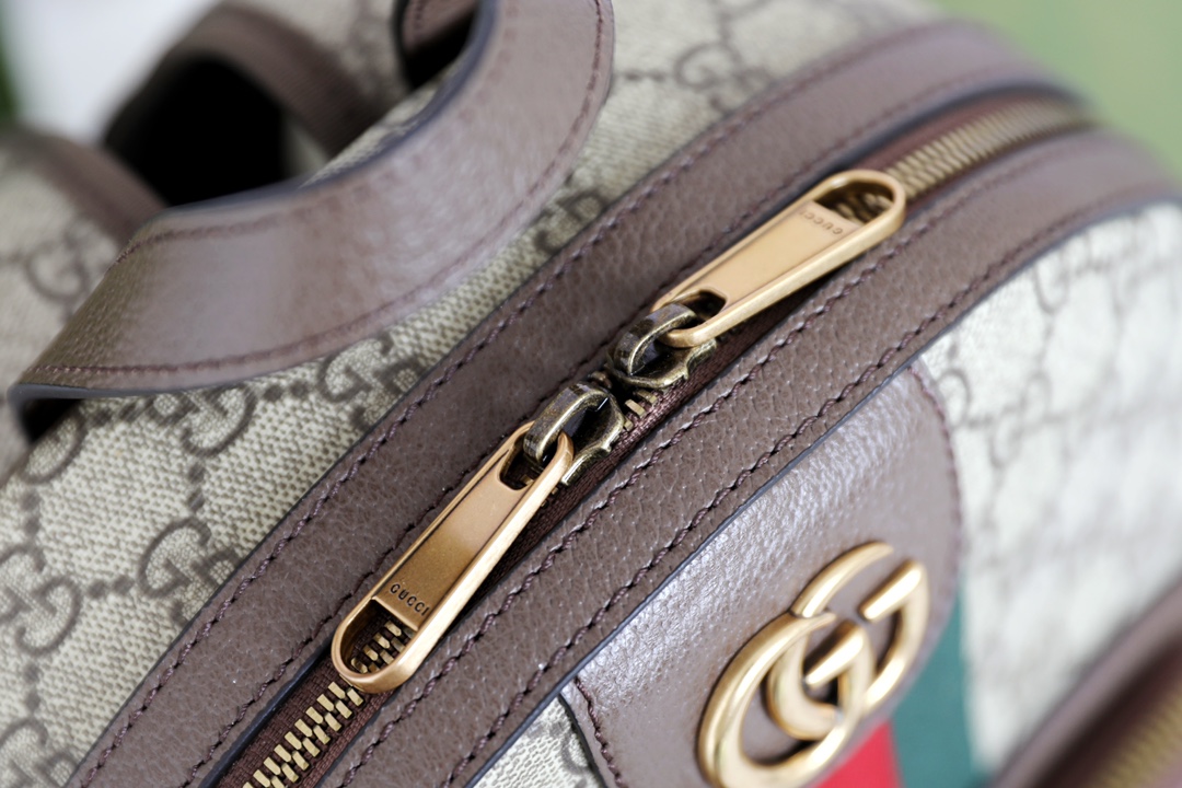 G*u*i ophidia backpack-22*19*15cm