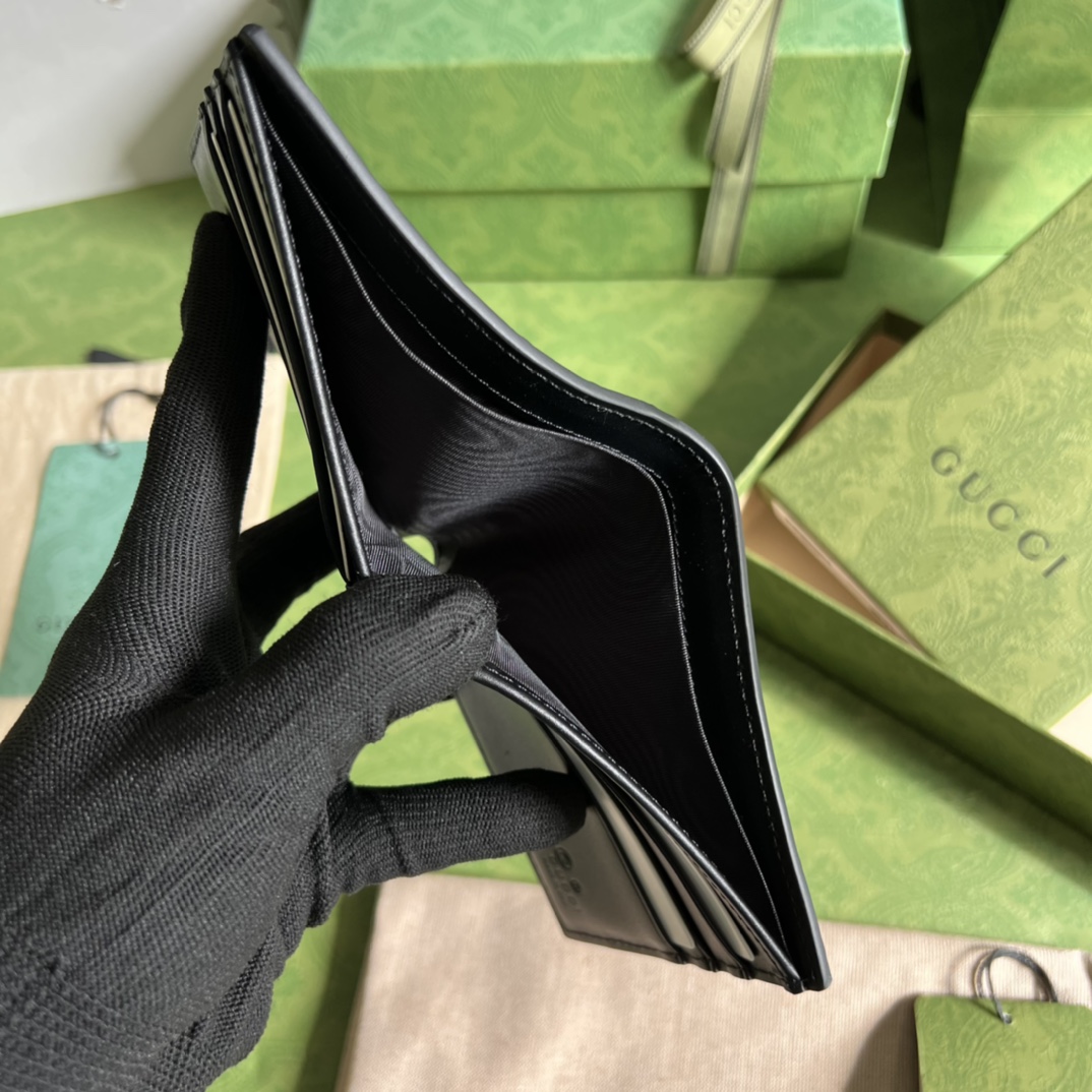 G*u*i wallet-10*9*2cm