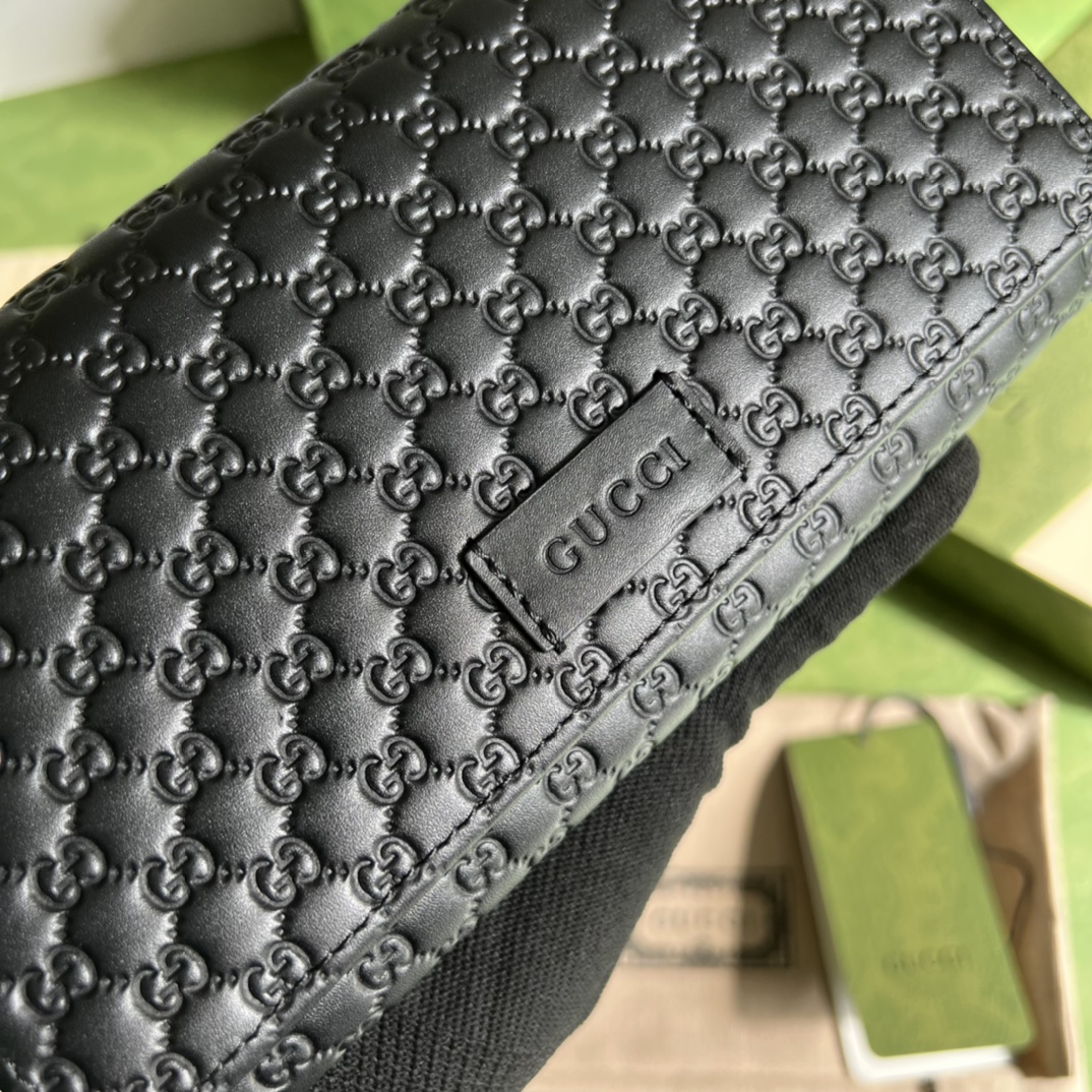 G*u*i wallet-19*10*2cm