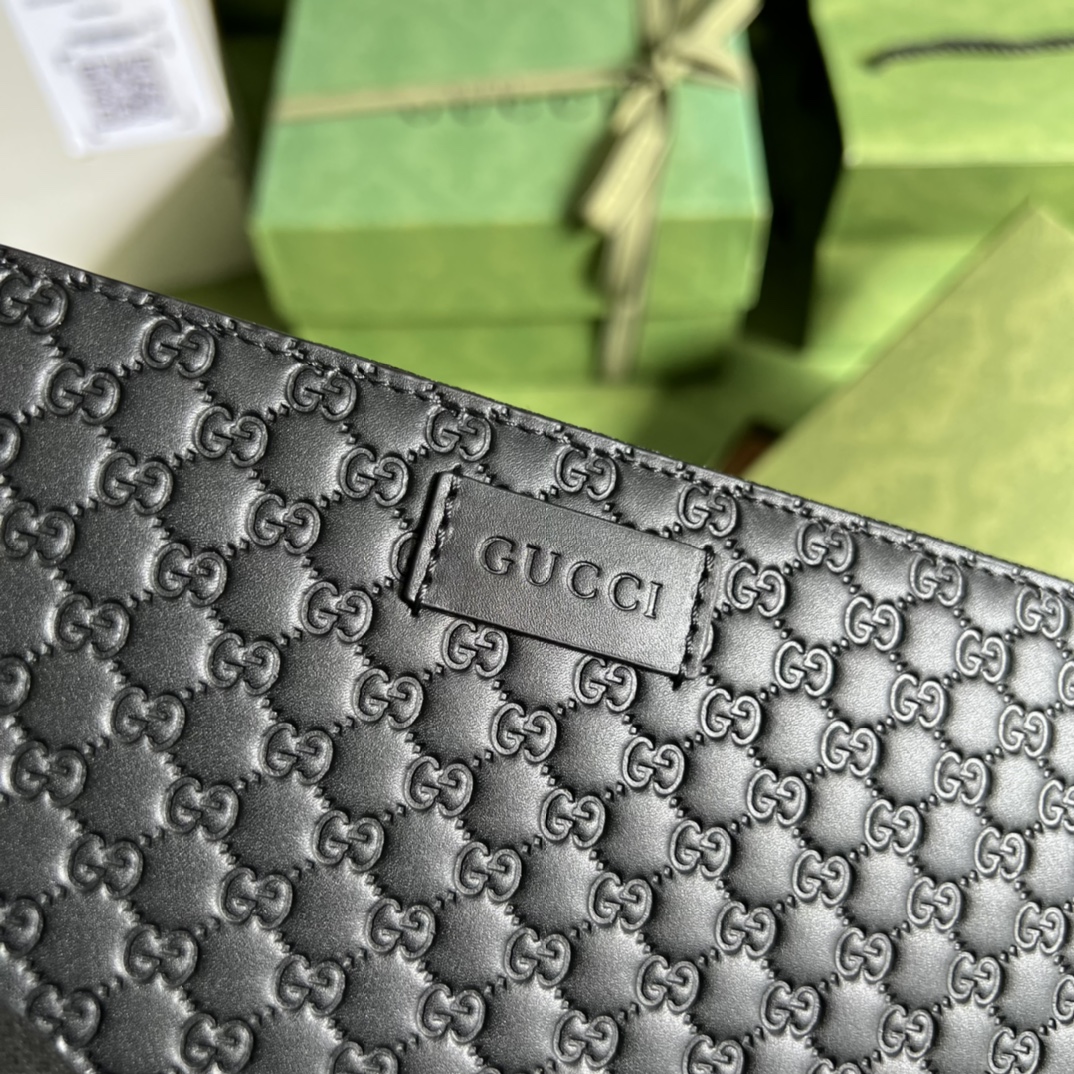 G*u*i wallet-19*10*2cm