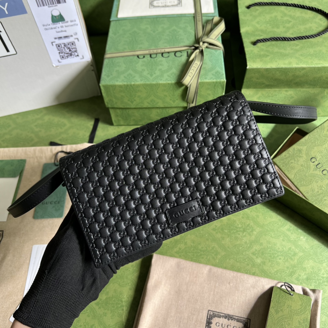 G*u*i wallet-21*12*3.5cm