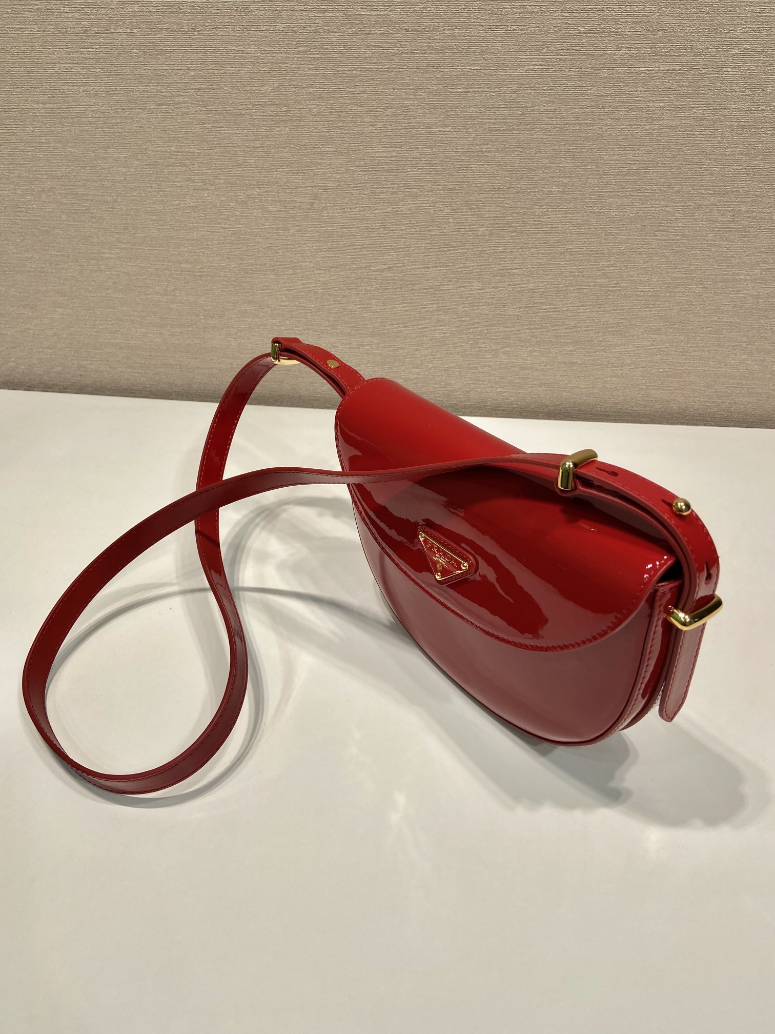 Pra*a 1ba349 saddle bag-21*17*6cm