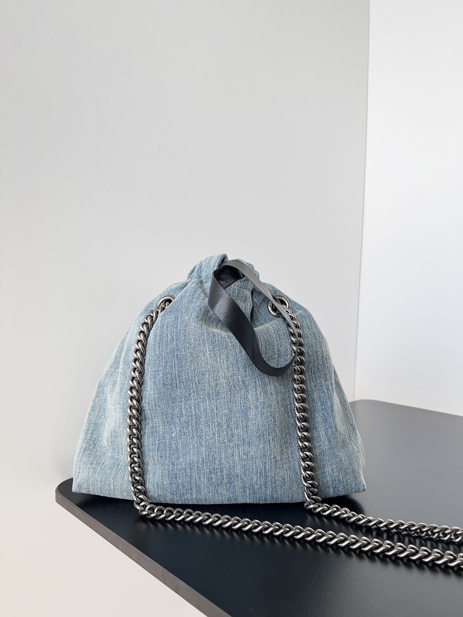 Ba*len*cia*ga crush tote-23.9*25.9*9.9cm