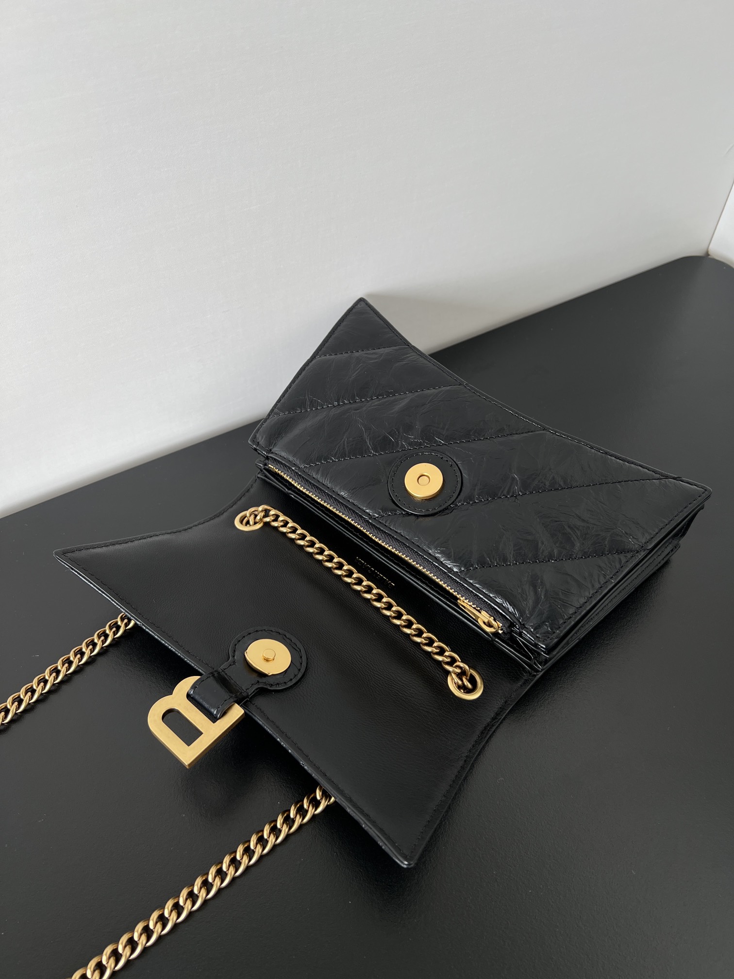 Ba*len*cia*ga crush chain bag-21.8*9.9*4.8cm