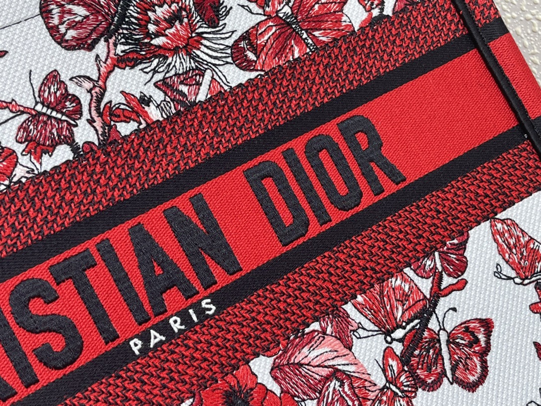 D*or small book tote-36.5cm