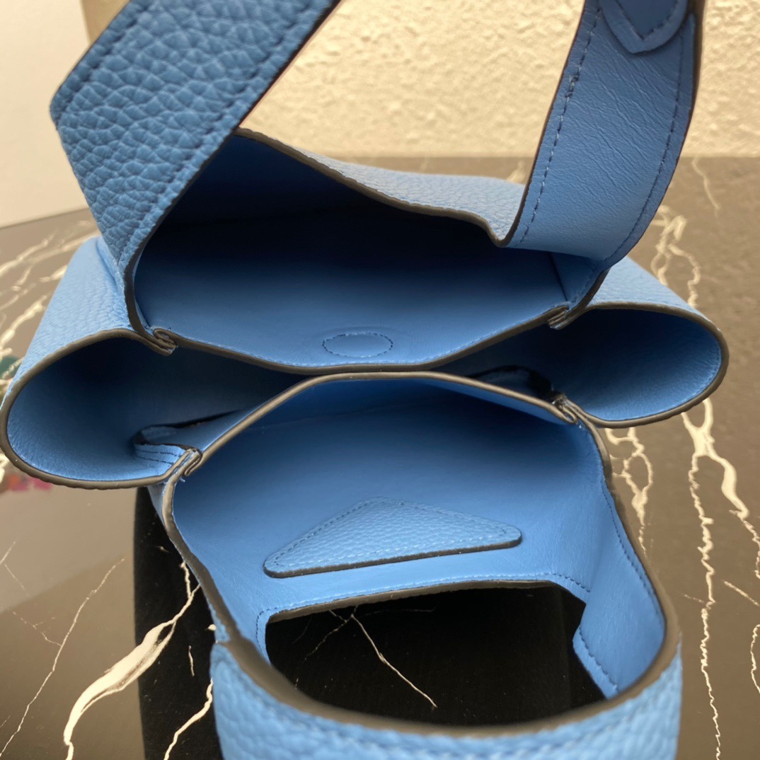 Pra*a bucket 1ba349 bag-18Ｘ15.5Ｘ10cm