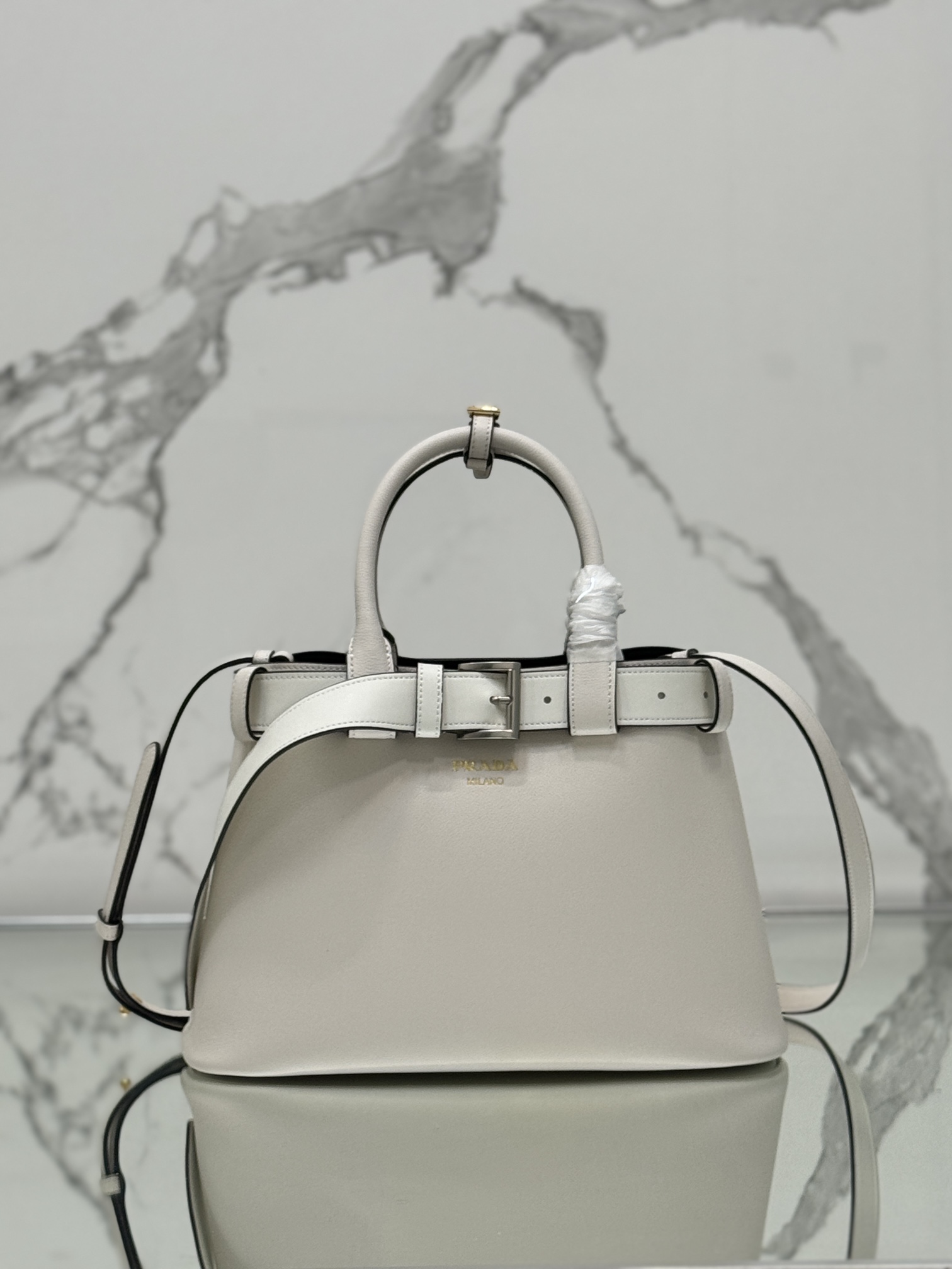 Pra*a double1ba434 bag-32Ｘ23Ｘ11cm