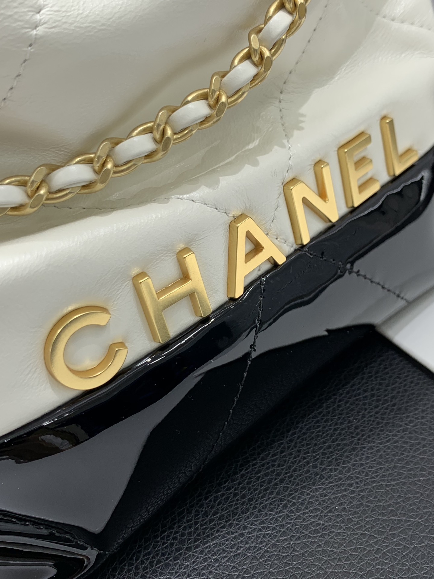 Ch@nel Mini 2024SS Handbags-19*20*6CM