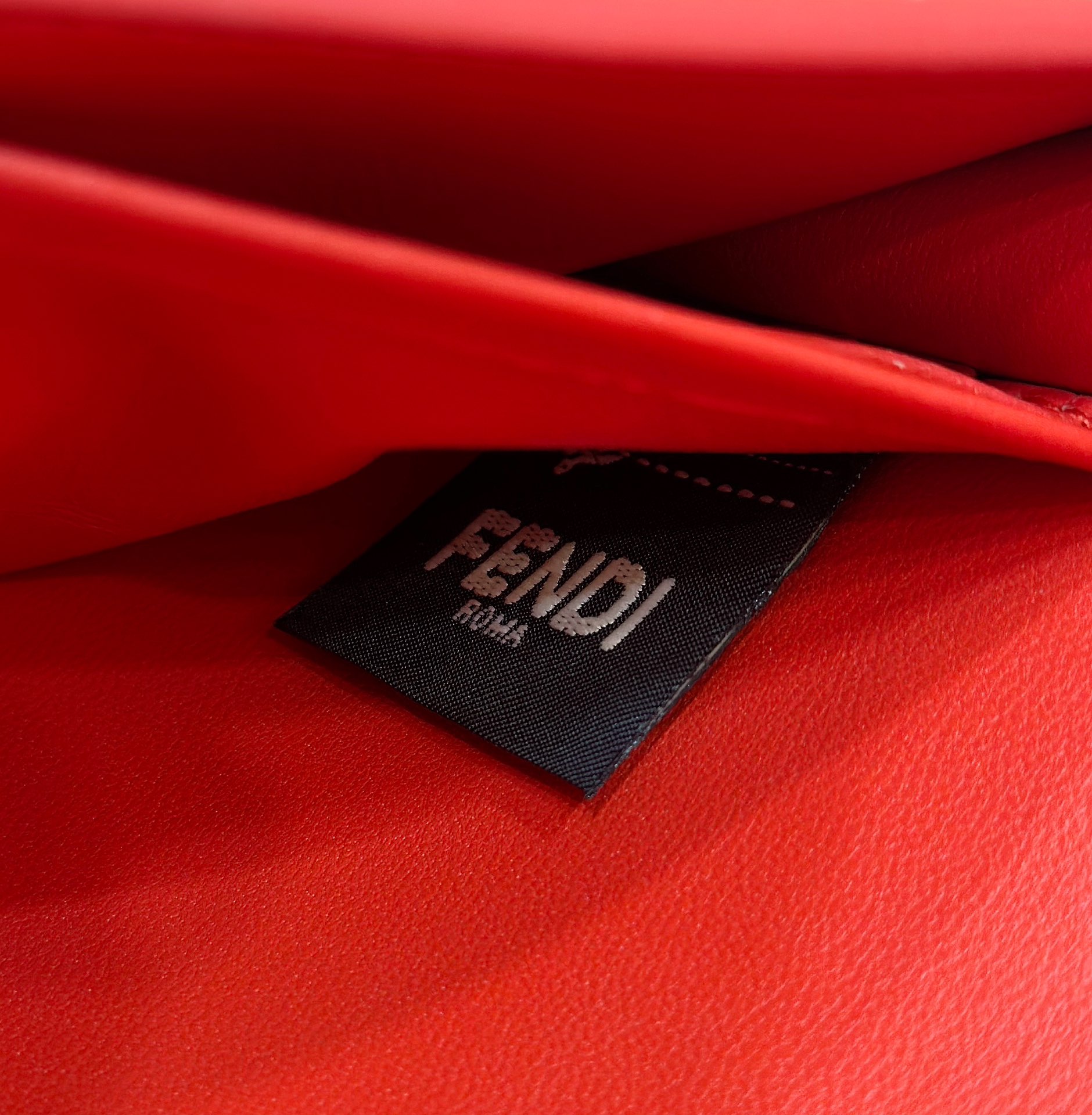 F**di baguette bag-21/5/11.5cm