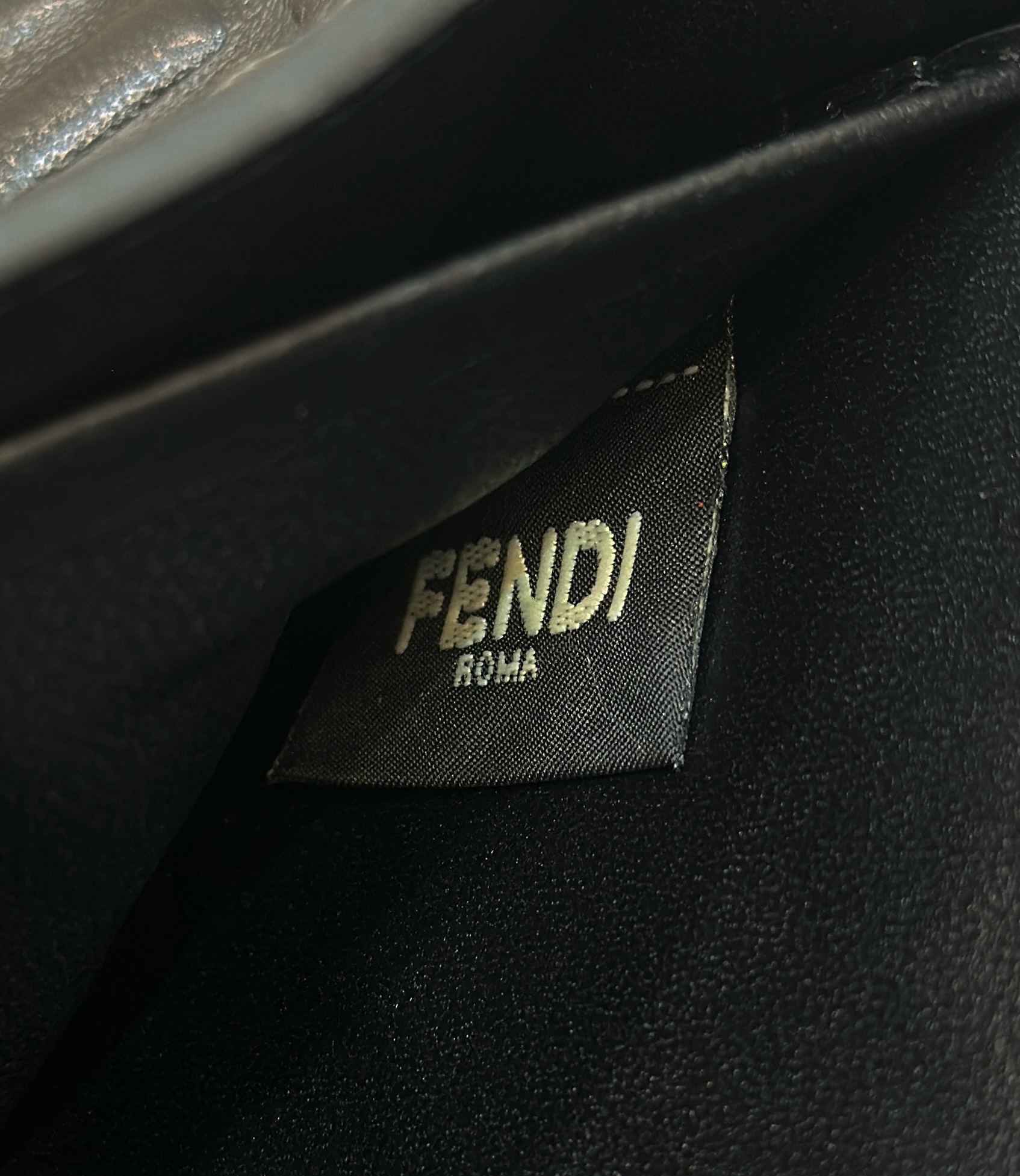 F**di baguette bag-21/5/11.5cm