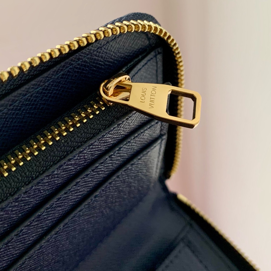 l0*is V*t0n zippy wallet n40675-10 x 20 x 2cm