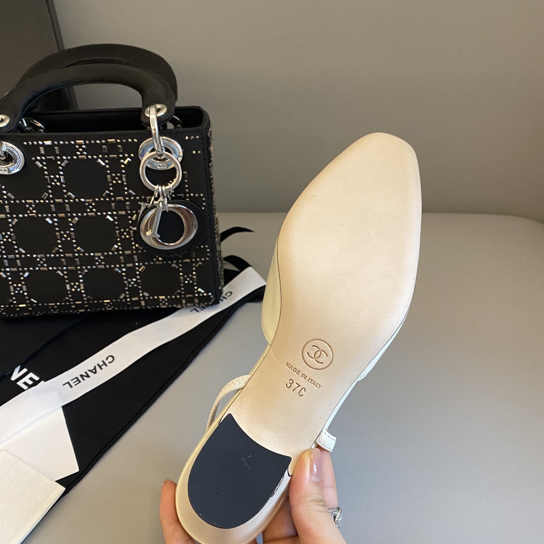 Ch@nel Slingbacks