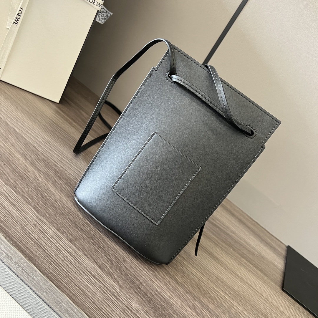 L0ew* dice pocket-21*15*5cm