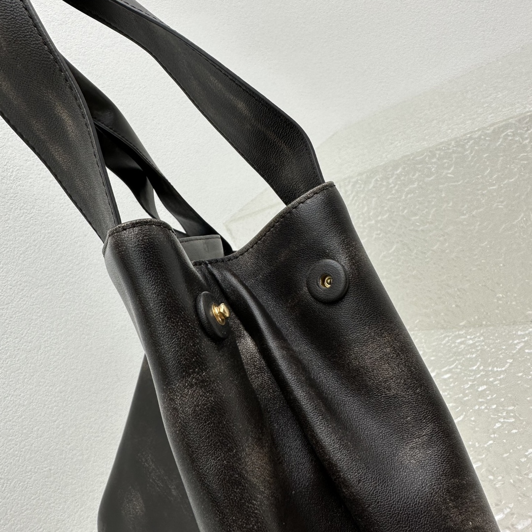 M*um*u 2024ss hobo tote-38.5*11*39cm