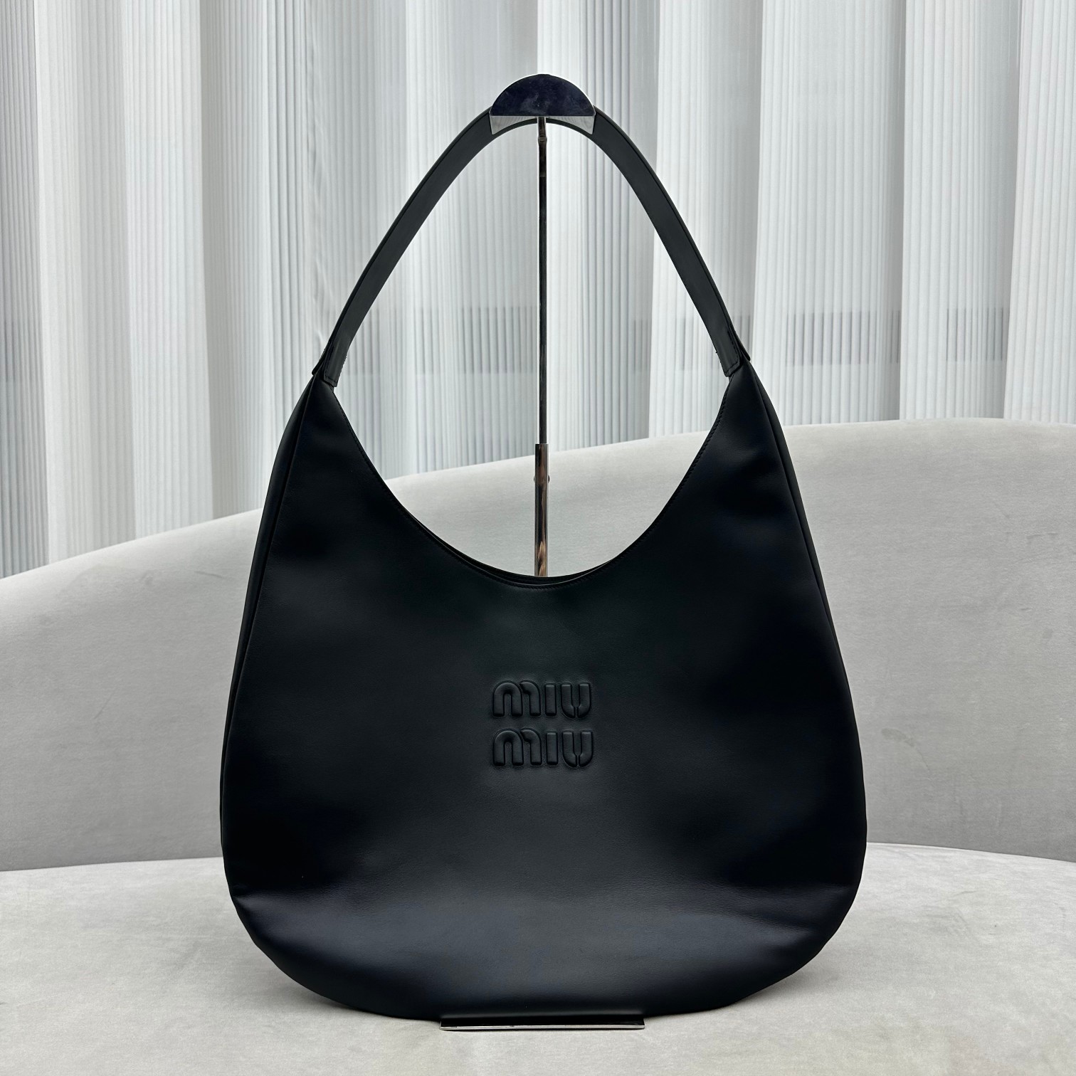 M*um*u 2024ss hobo tote-42.5*30cm