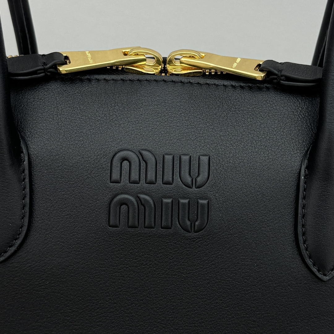 M*um*u casual style plain leather elegant style bridal logo-33*13*21cm