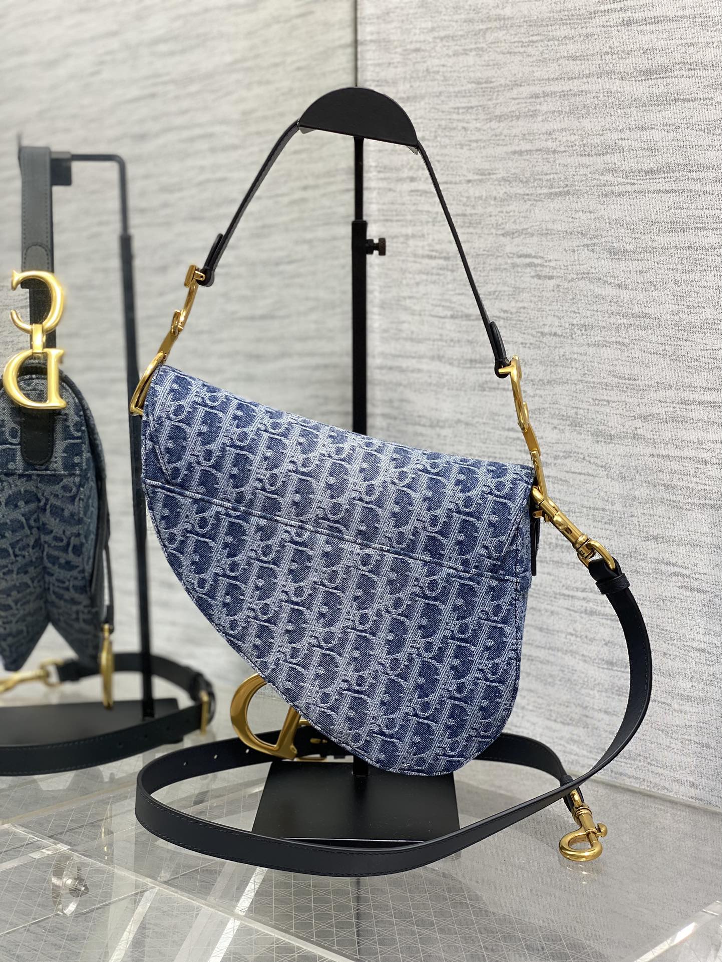 D*or saddle bag-25.5×6.5×20cm
