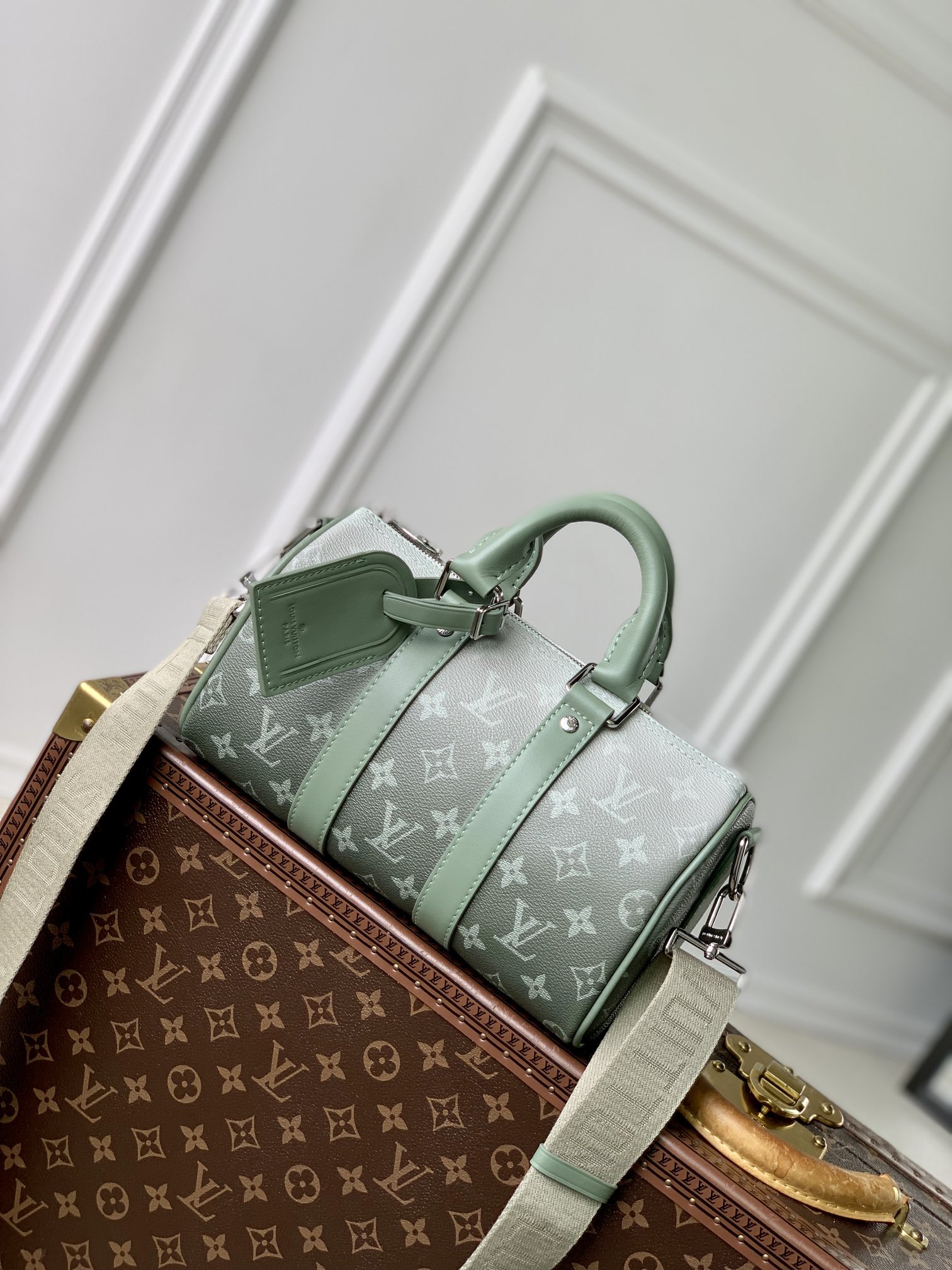 l0*is V*t0n keepall bandoulière 25 -m24849-25*15*11cm