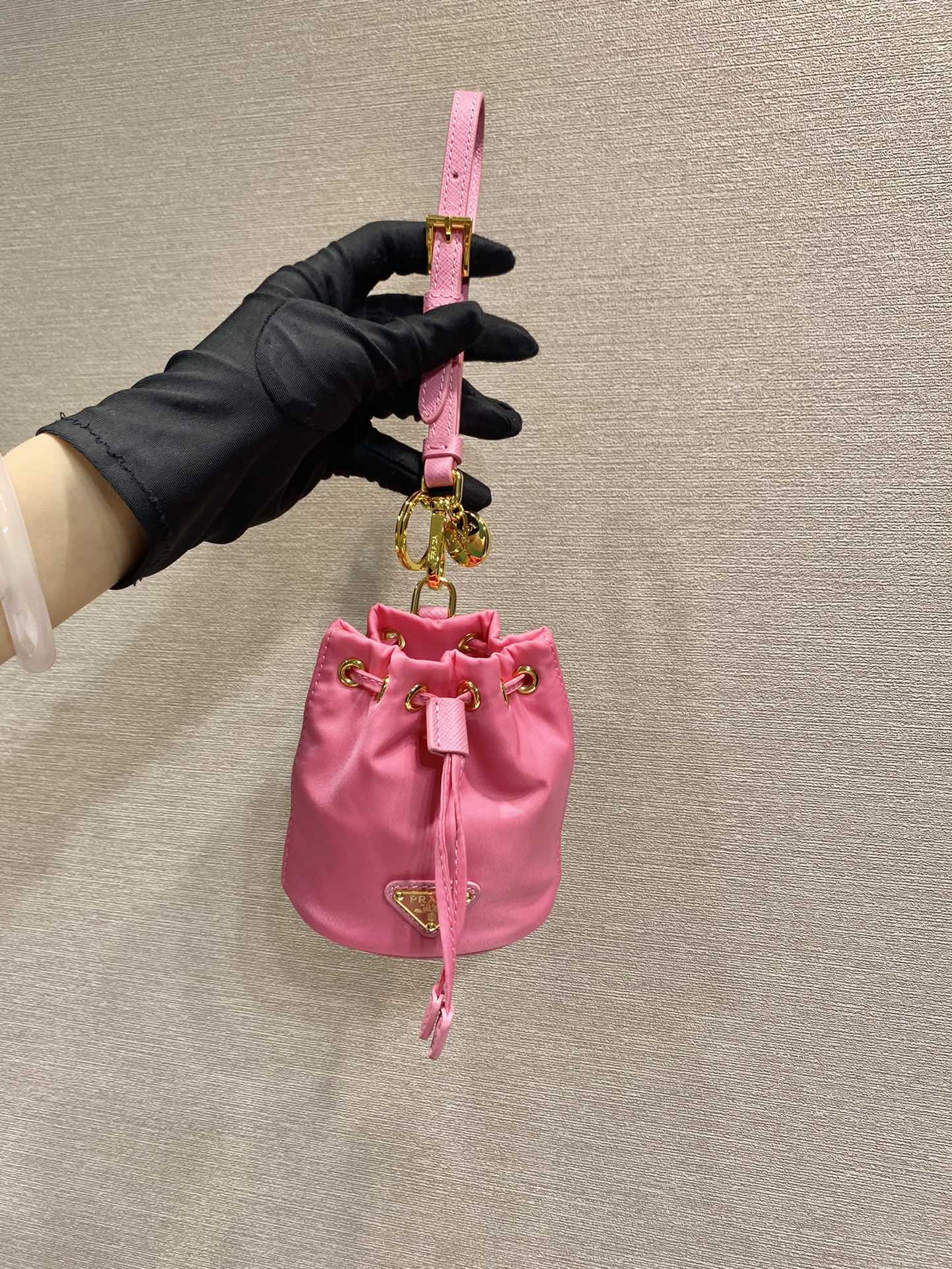 Pra*a 1tt202 re-nylon mini bag-8.5*10.5cm