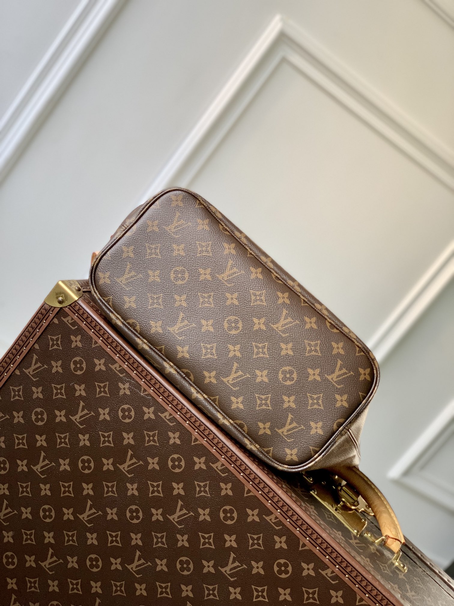 l0*is V*t0n neverfull bandoulière inside out-m11947-28 x 14 x 31cm