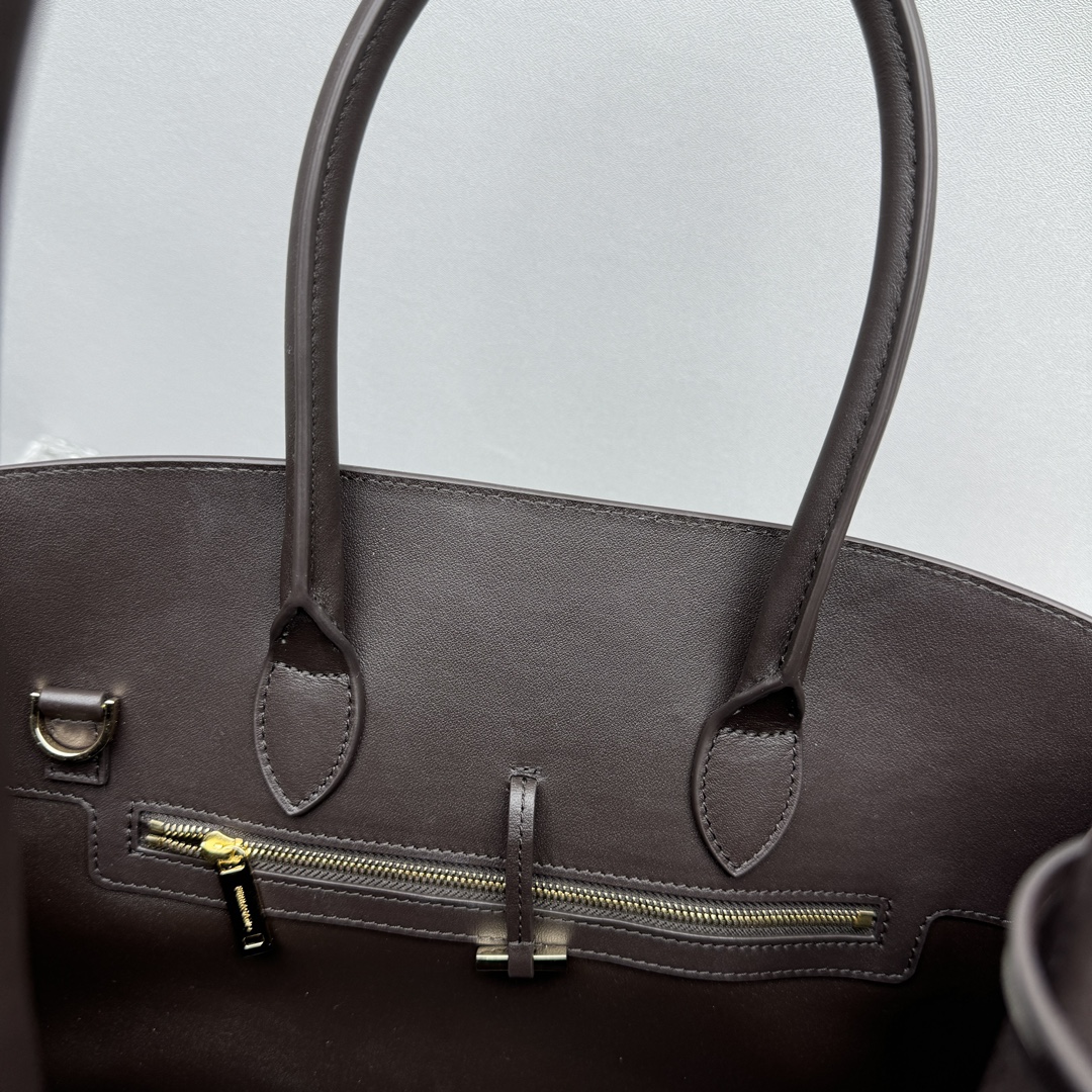 Ferragamo Top-handle Bag-32*22*14CM