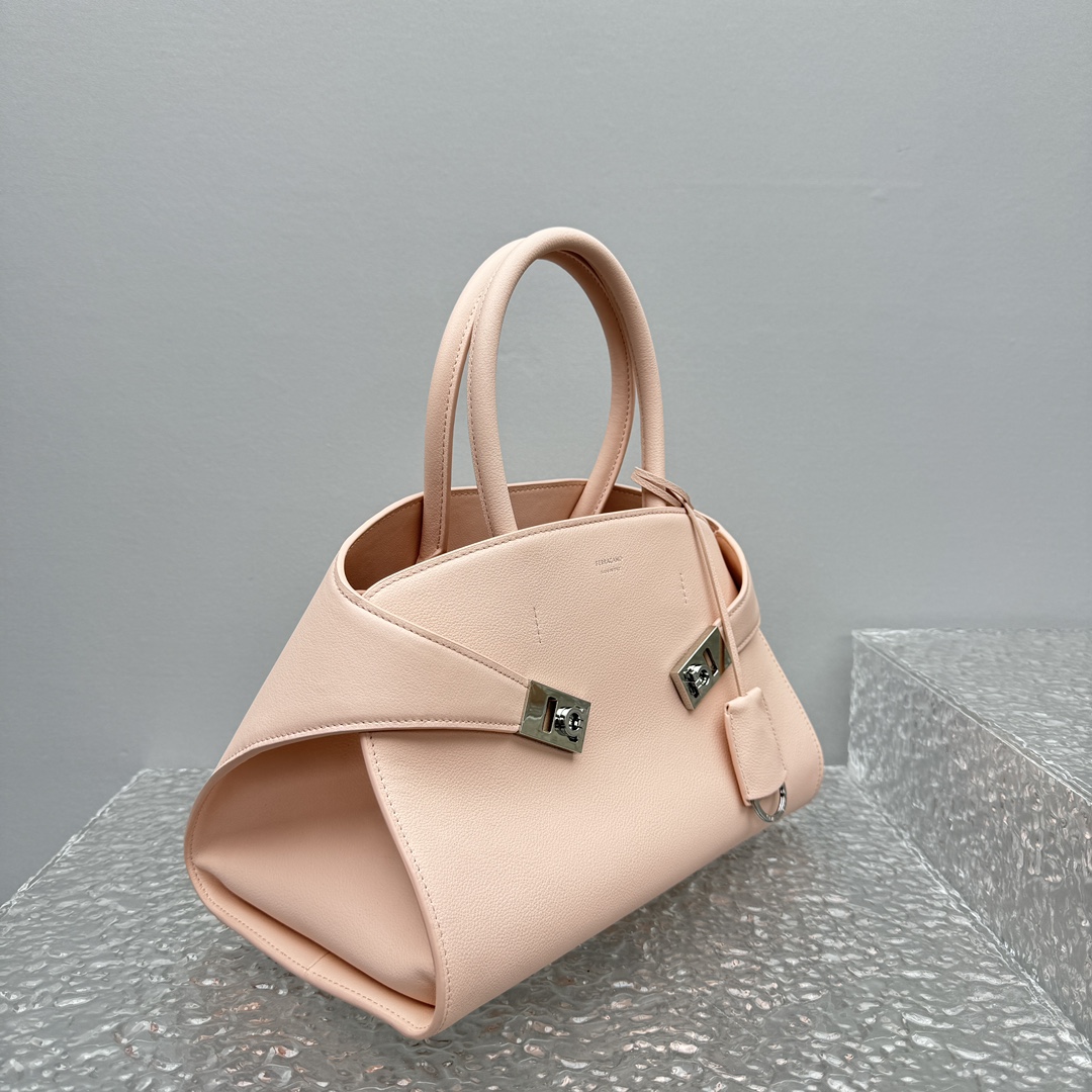 Ferragamo Top-handle Bag-32*22*14CM