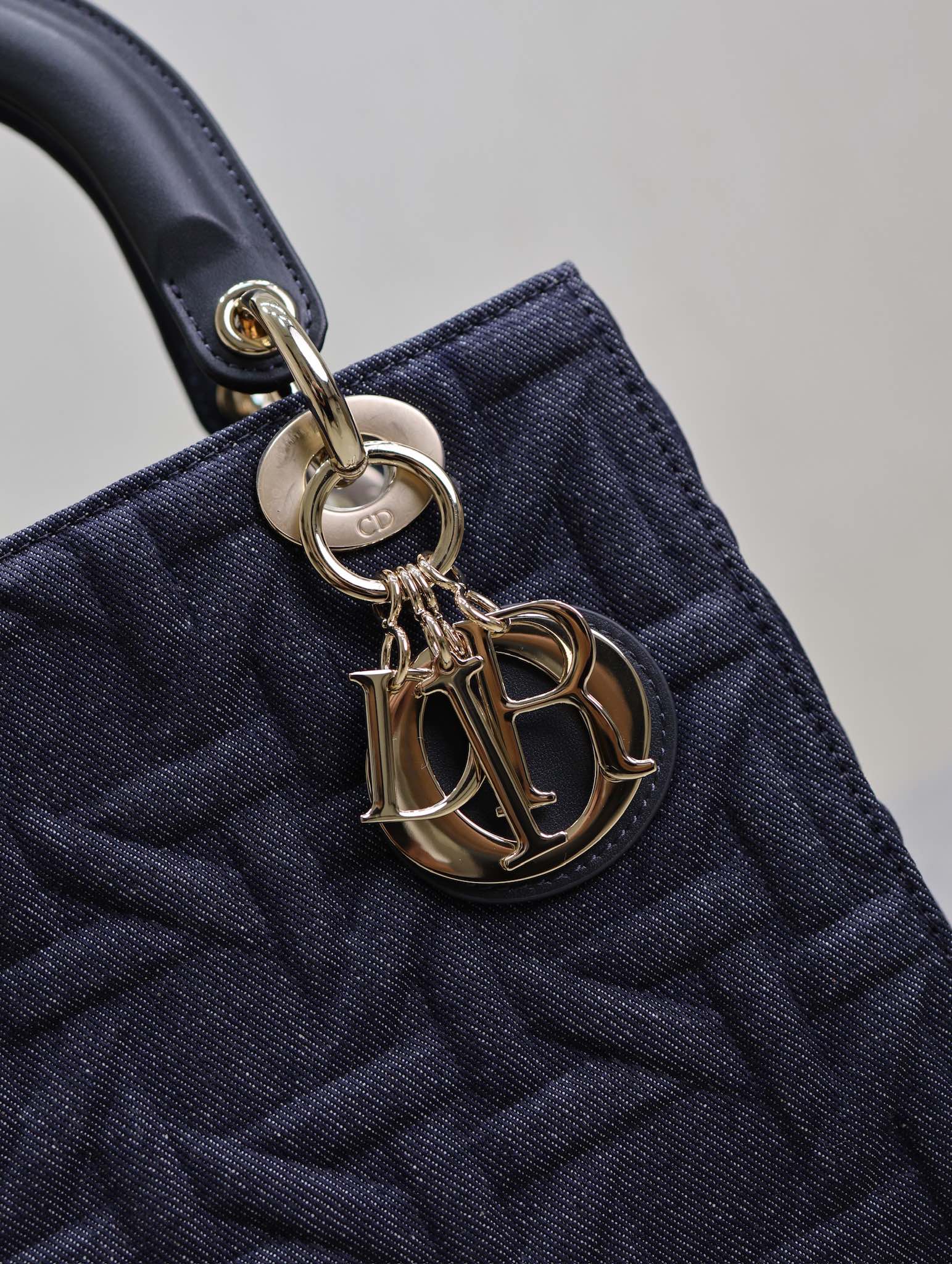 lady D*or handle bag-24cm