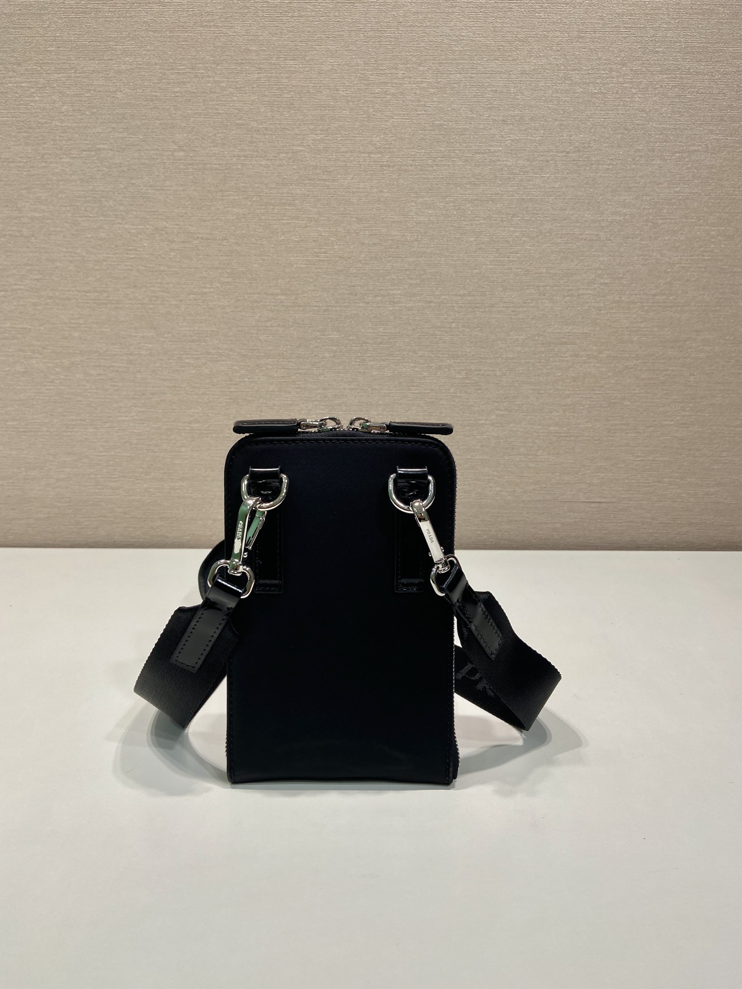 Pra*a Pra*a Pra*a re-nylon phone case shoulder 2zt060 bag-11.5*18cm