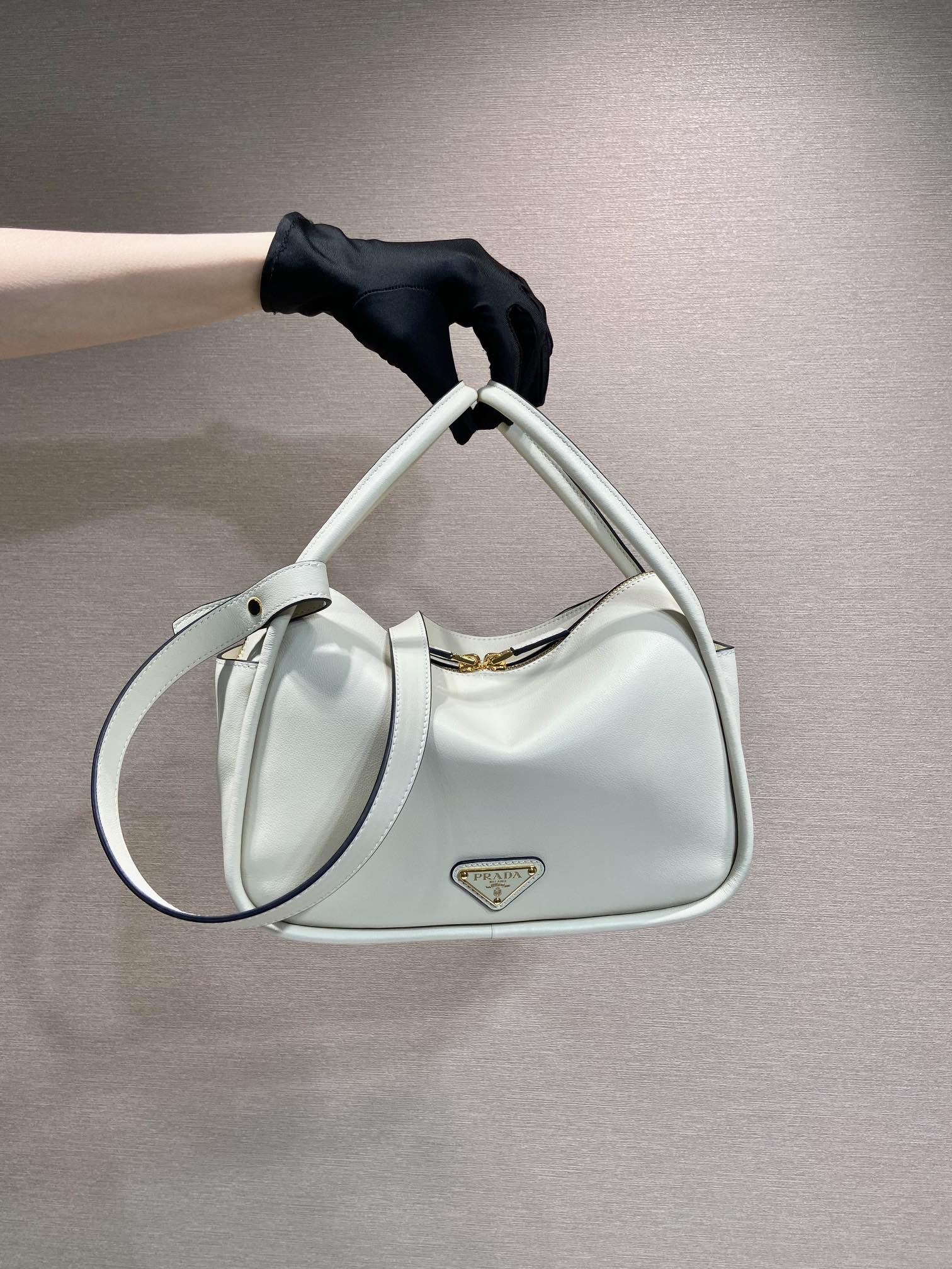 Pra*a women leather handbag -1ba451-25*18*10cm