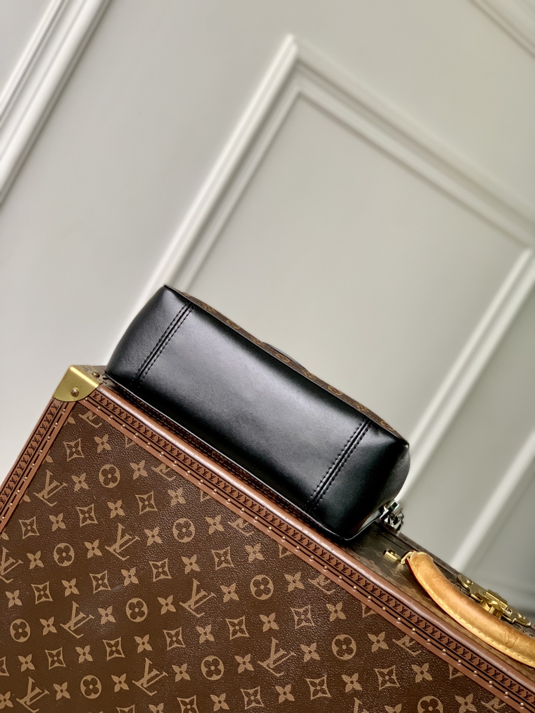 l0vis Vvtt0n dauphine soft -24*17*9cm