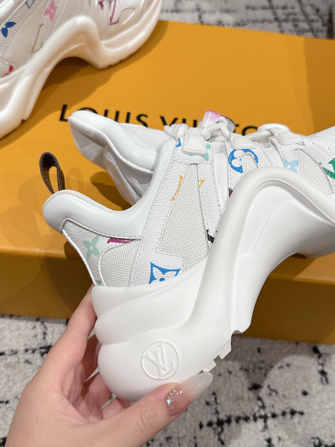l0vis Vvtt0n archlight sneaker(eu35-41)