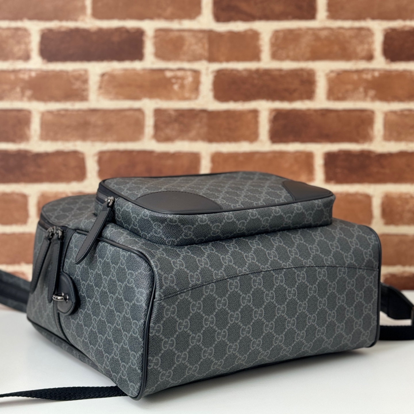 Gvc*1 backpack-31.5*41*14.5cm