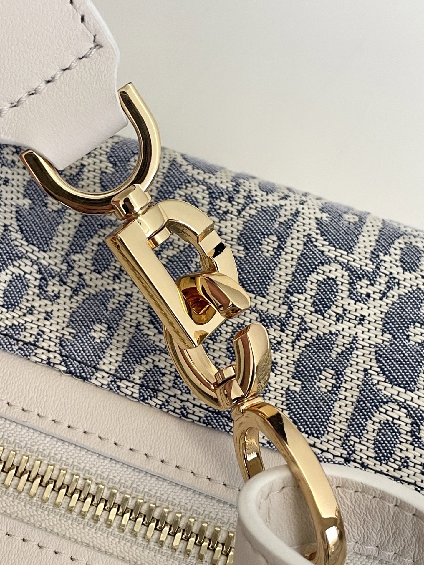 Diro D-Journey Bag-25.5*14.5*14CM