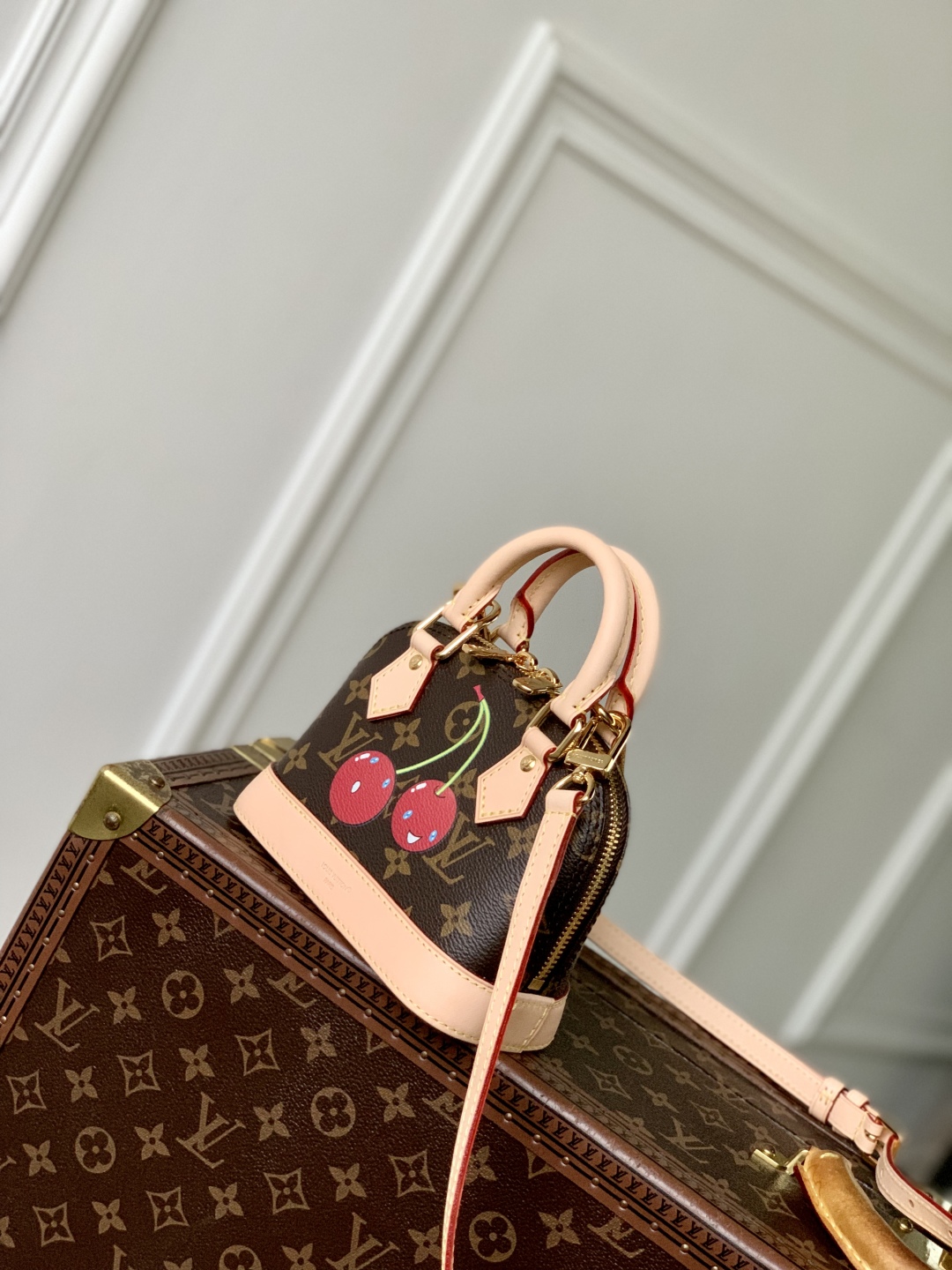 l0vis Vvtt0n nano alma-m82717-18*12*8cm