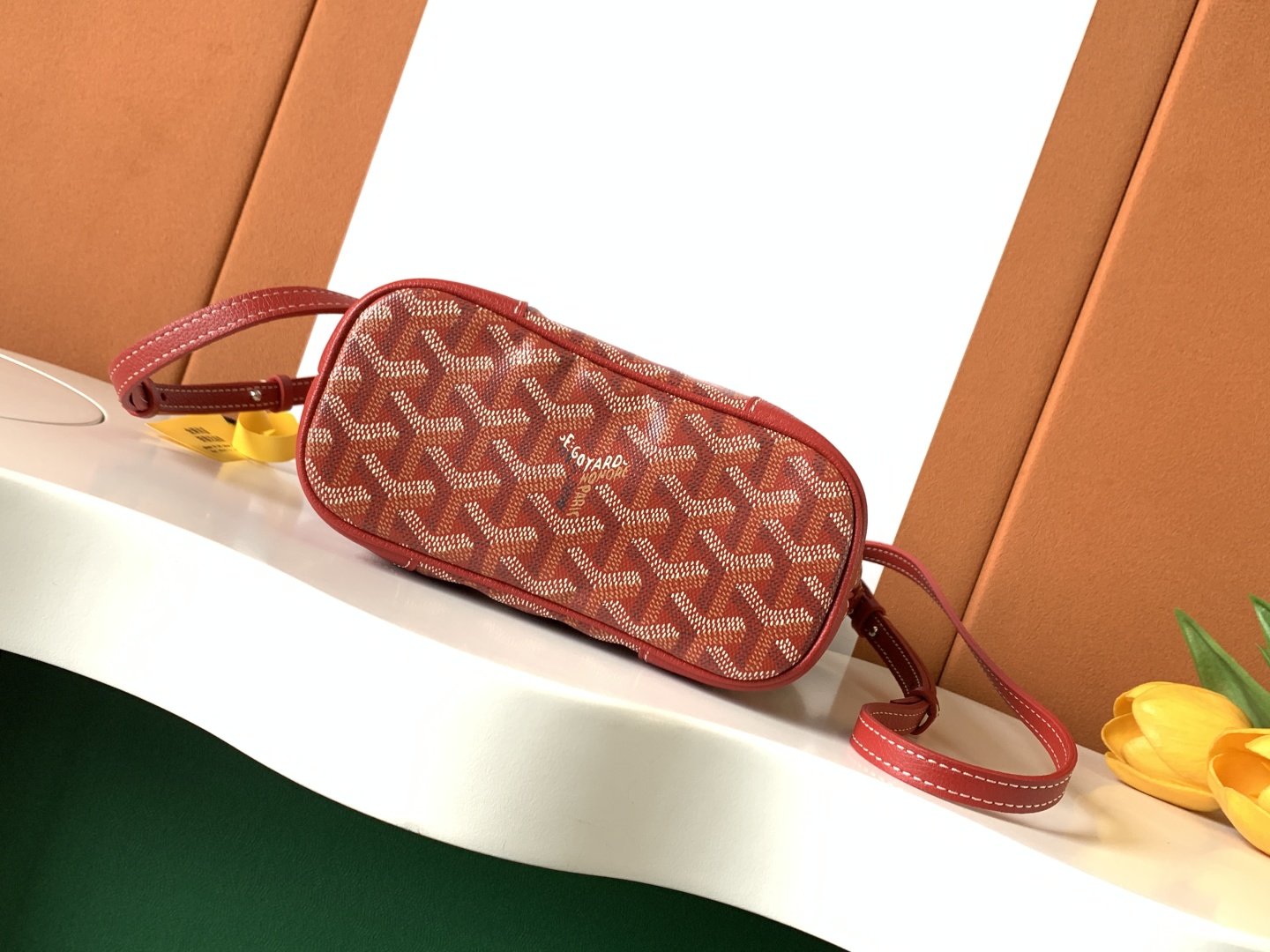 G09ard beluga bag-23x8x18.5cm