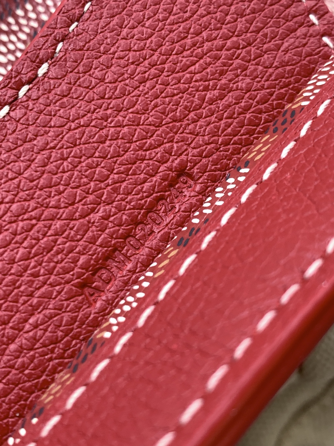 G09ard beluga bag-23x8x18.5cm