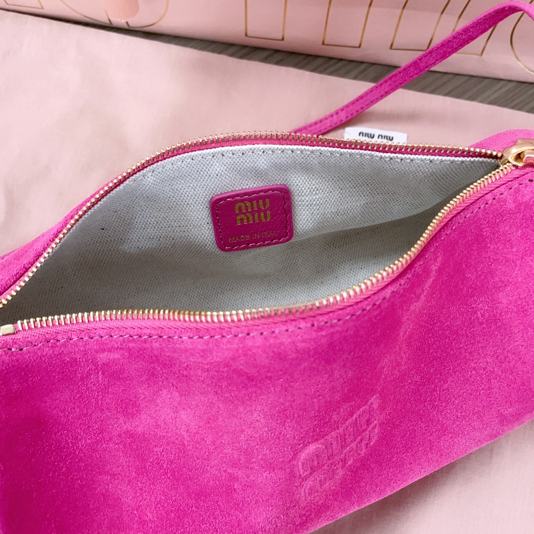 M1um1u suede pouch-22 x 9 x 9cm