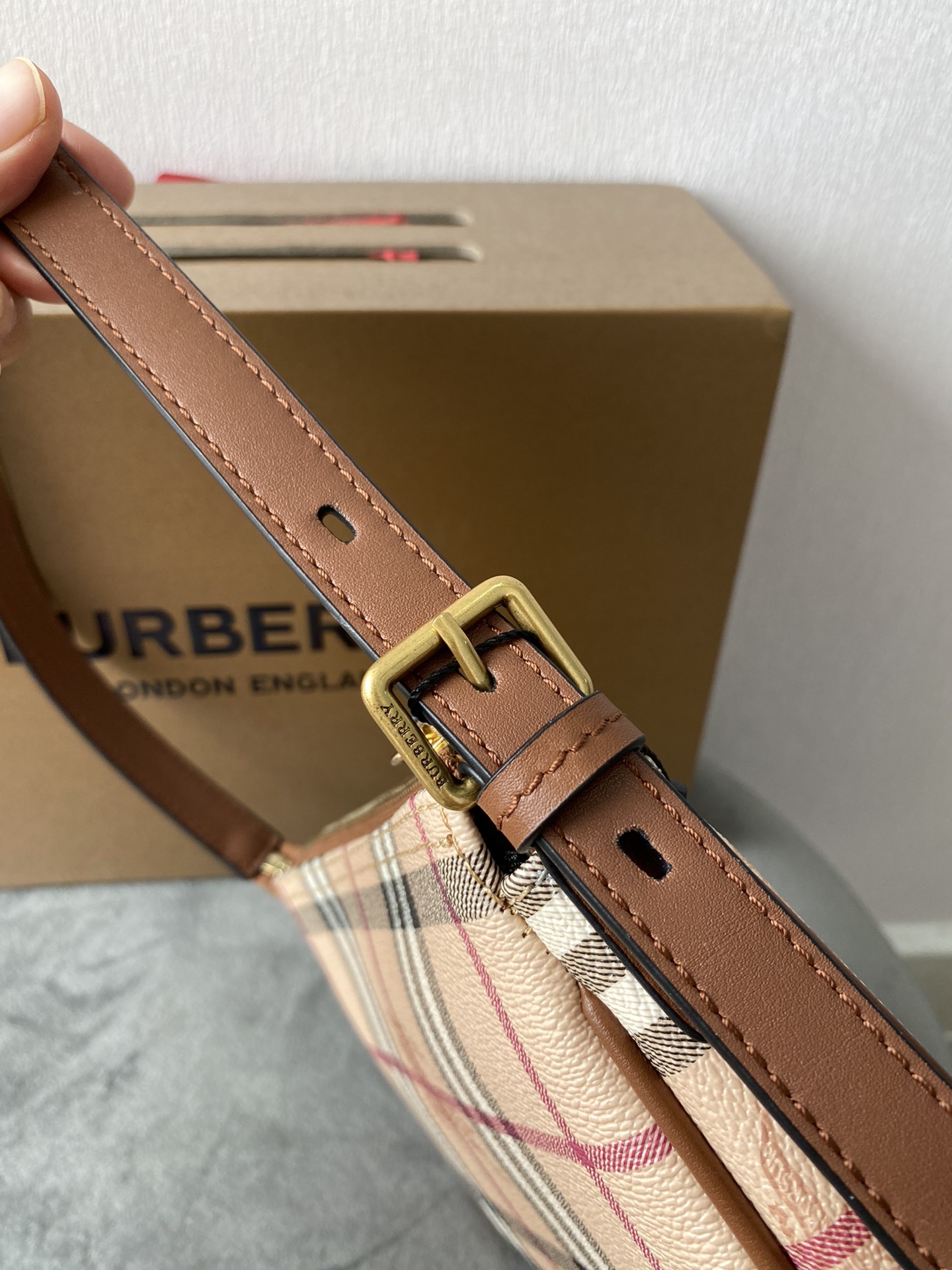 Bv*b*rry vintage bag-21*5*14cm
