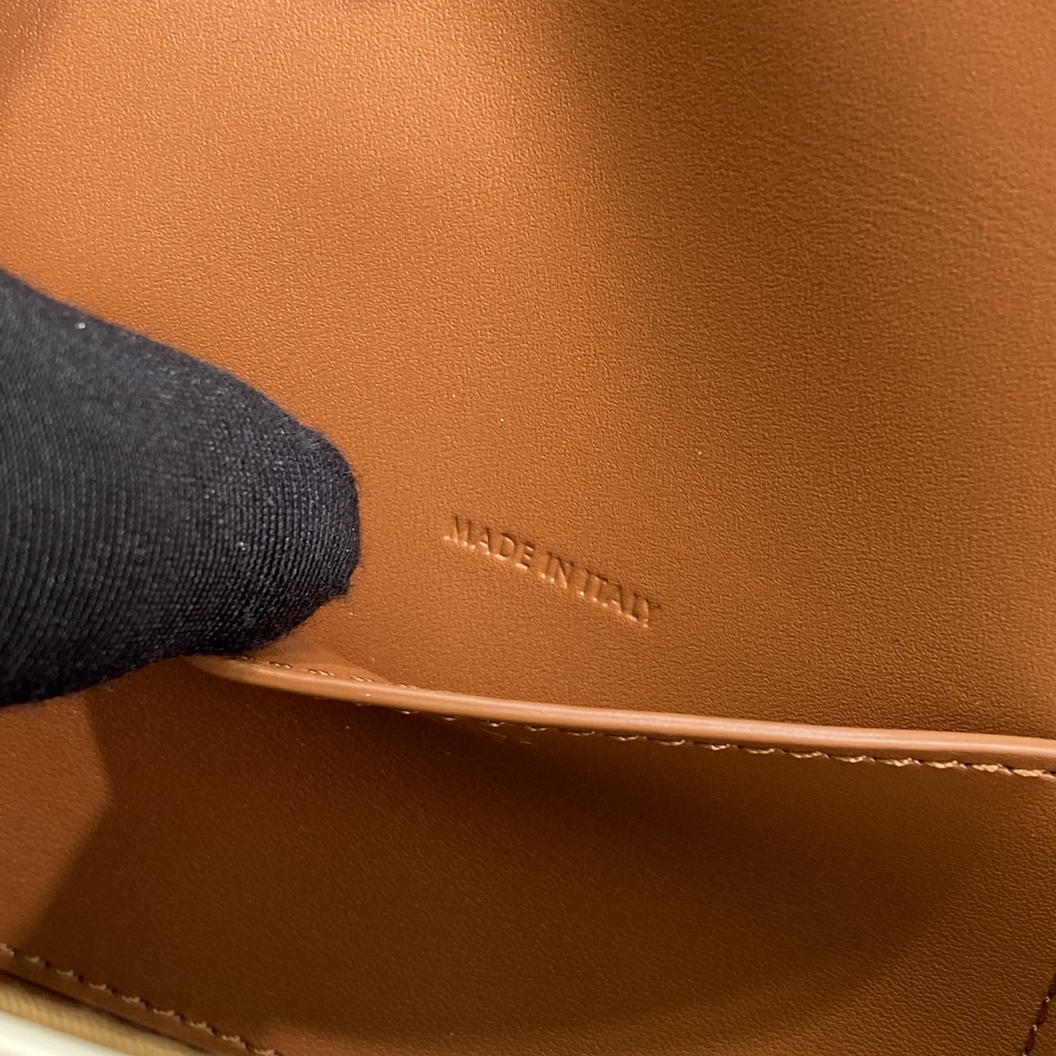Celin Mini Tabou Clutch On Strap-18*8*5CM